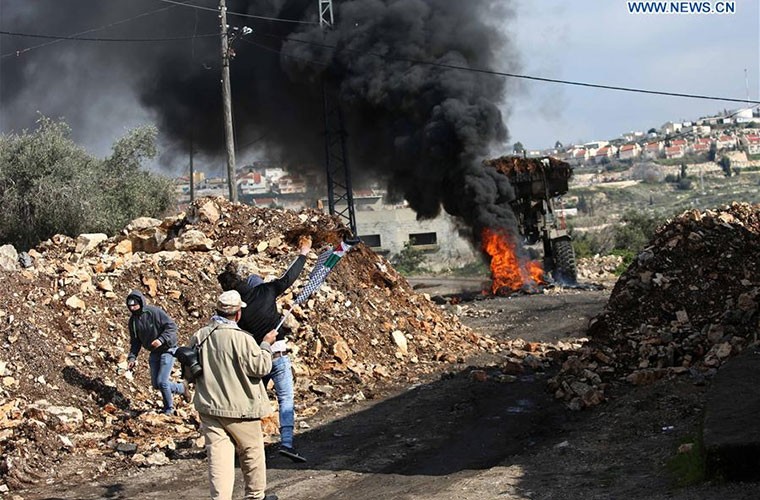 Dung do bao luc giua nguoi Palestine va linh Israel-Hinh-3